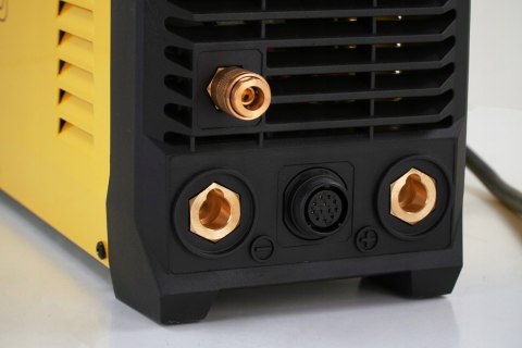Spawarka Magnum TIG AC DC THF 238 Pro 200 A HF Aluminium Puls PUNKT IGBT Spawarka Magnum TIG AC DC THF 238 Pro 200 A HF Aluminium Puls PUNKT IGBT